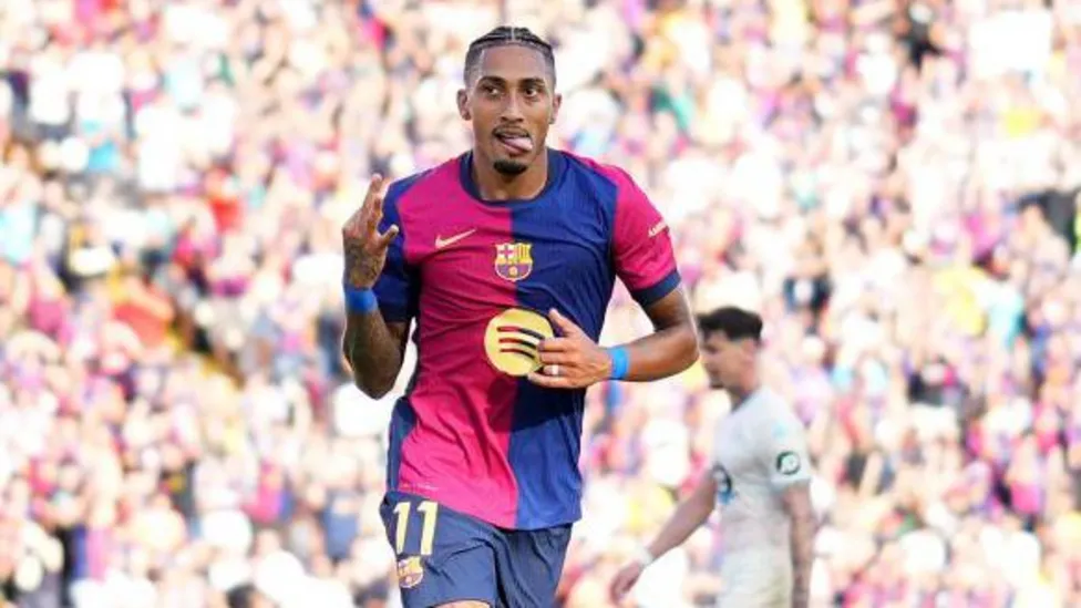 Barcelona Thrashes Real Valladolid 7-0, Raphinha Scores Stunning Hat-Trick